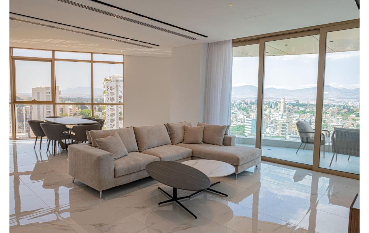 360 Nicosia - Luxury Apartment Panoramic View ภายนอก รูปภาพ