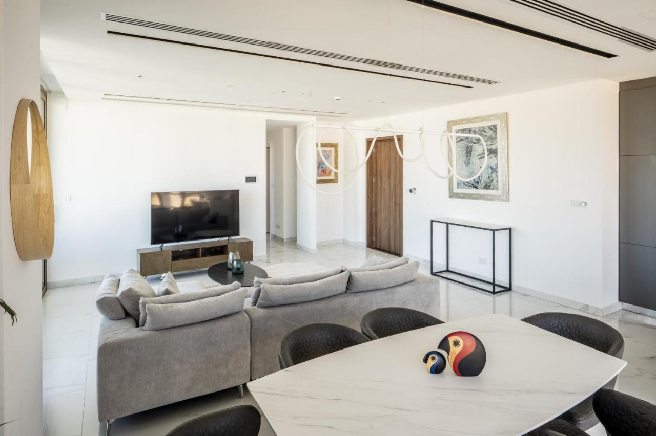360 Nicosia - Luxury Apartment Panoramic View ภายนอก รูปภาพ