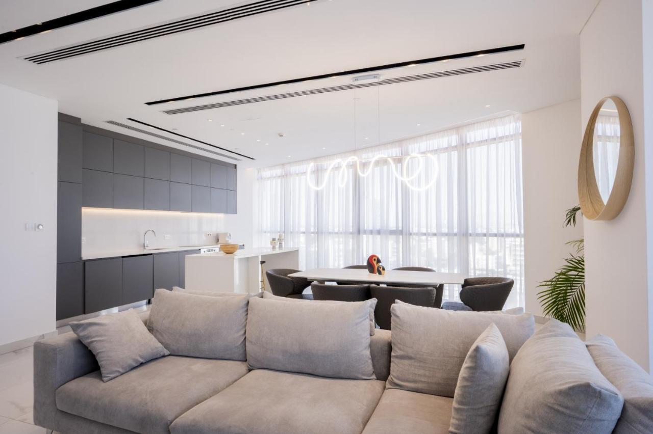 360 Nicosia - Luxury Apartment Panoramic View ภายนอก รูปภาพ