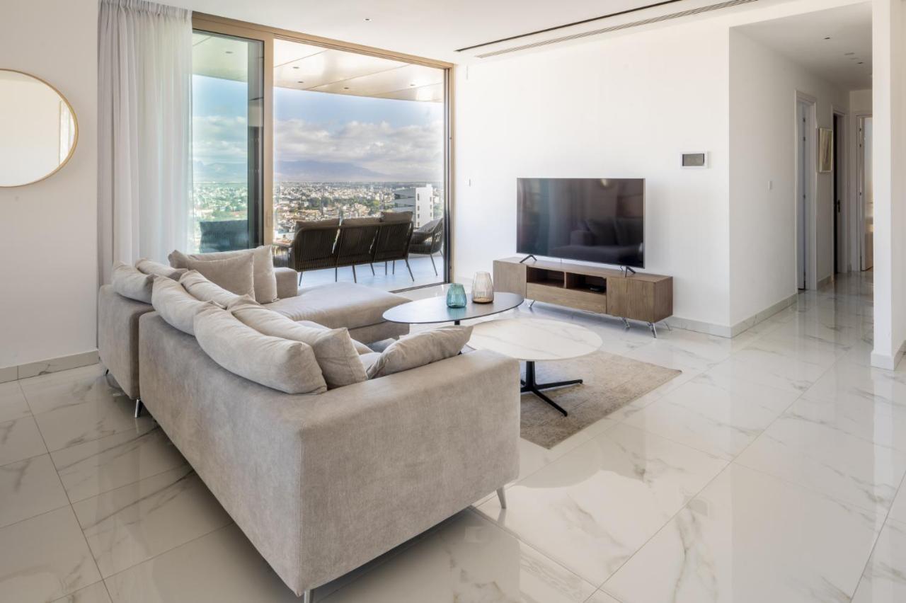 360 Nicosia - Luxury Apartment Panoramic View ภายนอก รูปภาพ
